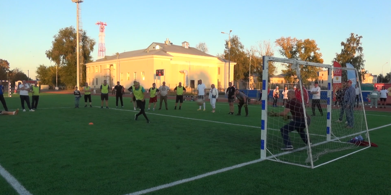 В Троицке прошел товарищеский матч по мини-футболу